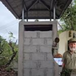 Hondureño quiere que lo entierren parado y construye su propia tumba