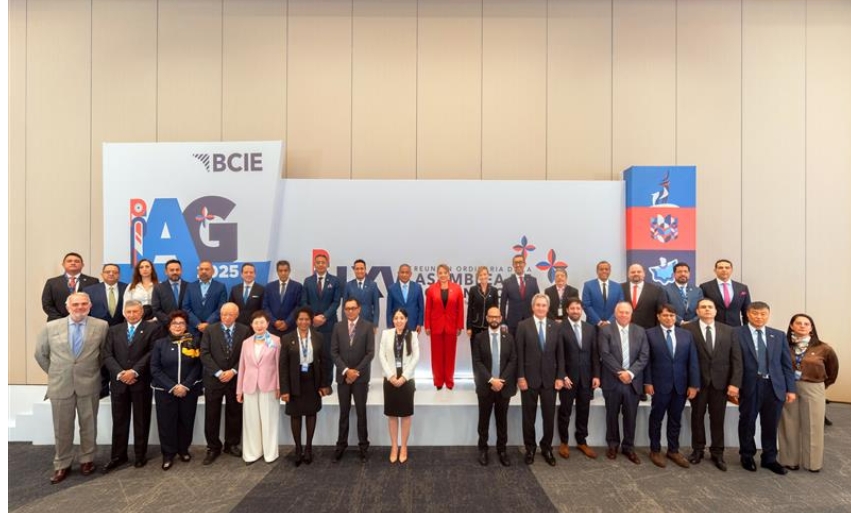 Captura de pantalla_24-6-2025_141731_www.tgustahn.com