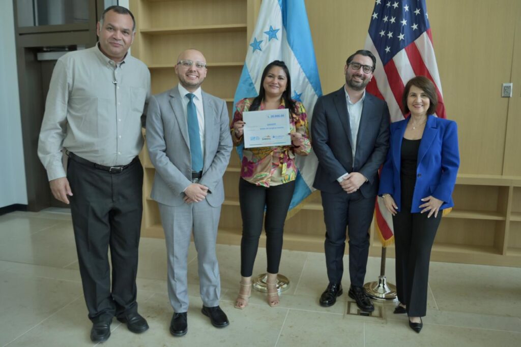 Imagen de WhatsApp 2025-09-16 a las 17.00.22_e71a7552