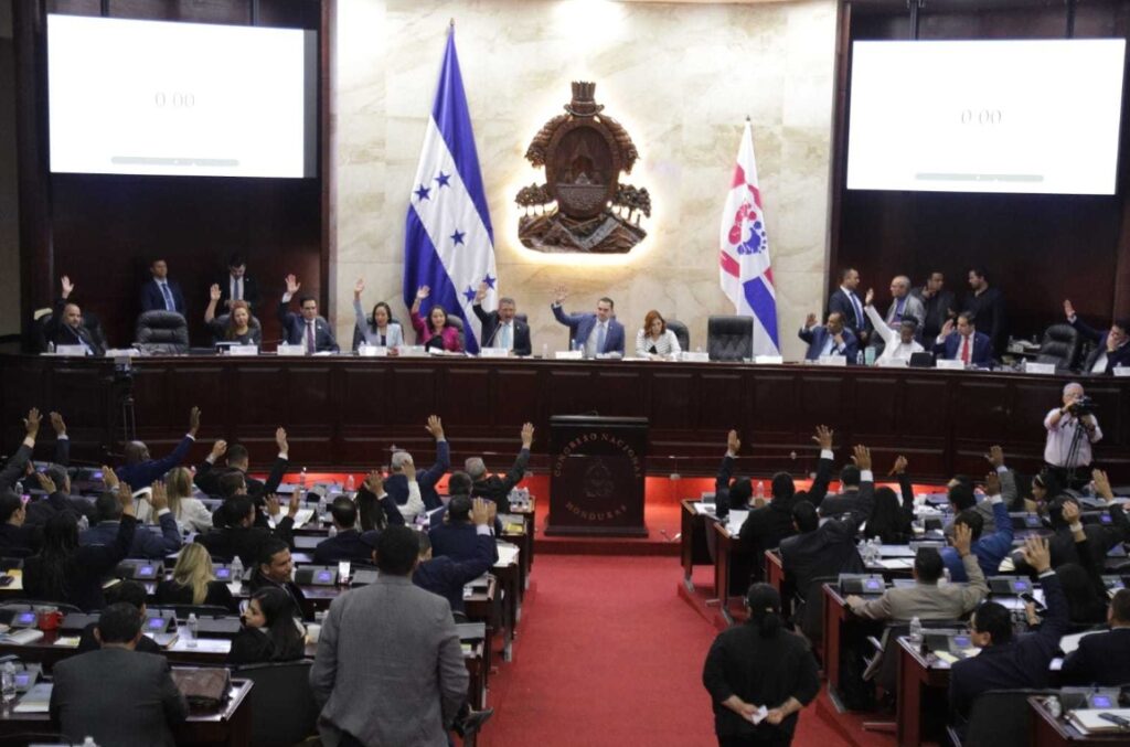 Captura de pantalla_22-4-2026_233540_congresonacional.hn